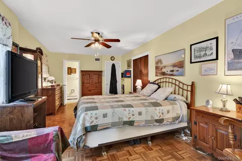Bedroom - 20 Oneil Cir, Monroe, NY 10950 photo 3 of 9