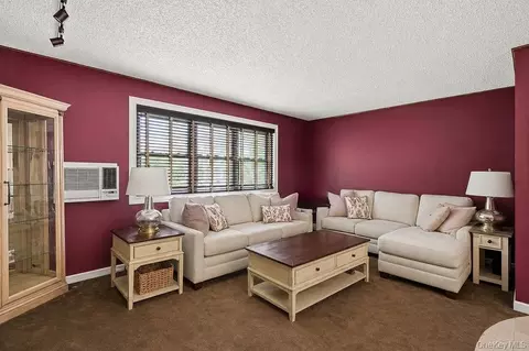 155-42 81st St #119 CU, Howard Beach, NY 11414