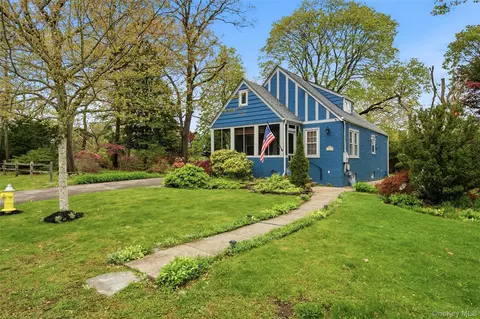 544 Lombardy Blvd, Brightwaters, NY 11718
