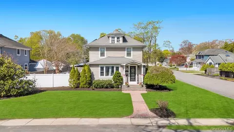 120 Cherry Ave, West Sayville, NY 11796