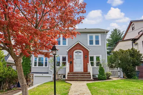 148 Locust Ave, Scarsdale, NY 10583
