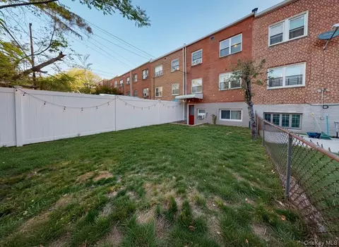 6912 31st Ave, New York, NY 11377