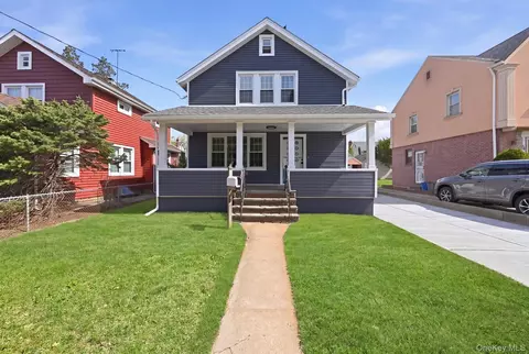 107 E Saint Marks Pl, Valley Stream, NY 11580