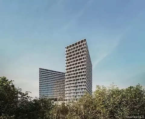 40 Rd, New York, NY 11354