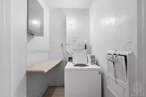 Other - 175 Archer St #3E, Freeport, NY 11520 photo 4 of 6