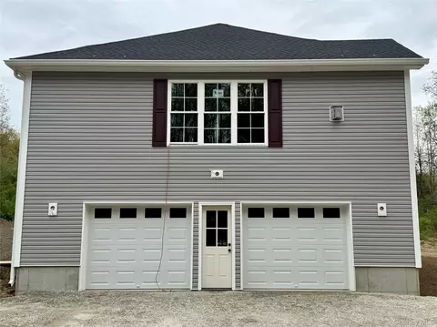 Exterior - 25 Fraleigh Ln, Red Hook, NY 12571 photo 3 of 6