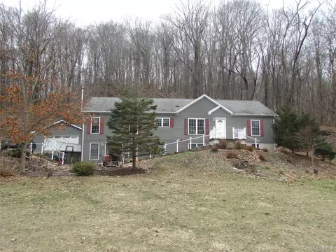 236 South Rd, Stanford, NY 12581