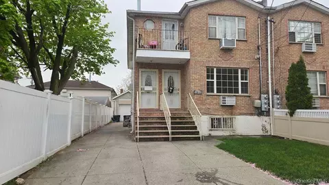 22612 146th Ave, Springfield Gardens, NY 11413