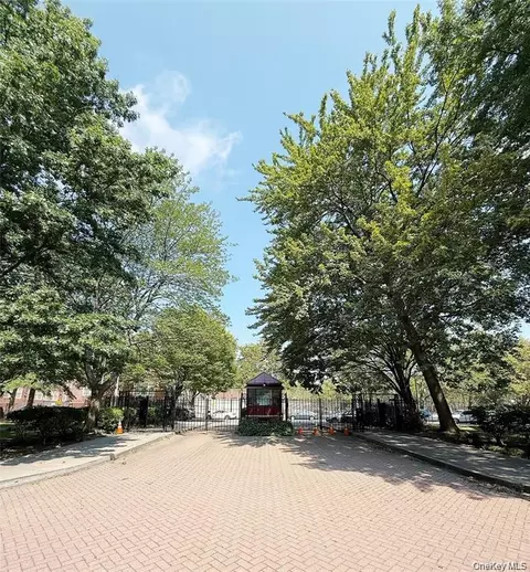 Exterior - 150-11 72 Rd #4, Flushing, NY 11367 photo 1 of 1