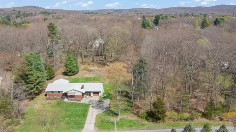 60 Stissing Ave, Pine Plains, NY 12567
