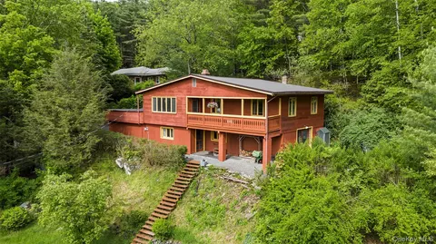 568 High Rd, Lumberland, NY 12737