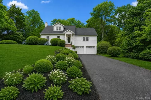440 Cases Ln, Cutchogue, NY 11935