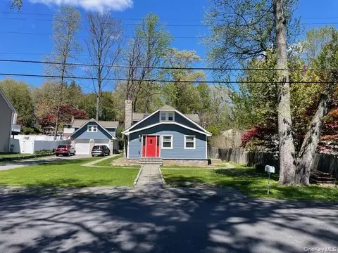 1790 Parmly Rd, Yorktown, NY 10547