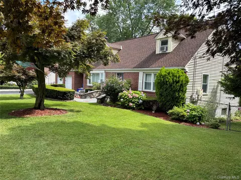 145 Arthur Ave, Mount Pleasant, NY 10594