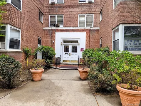 71-36 110 St #4A, New York, NY 11375