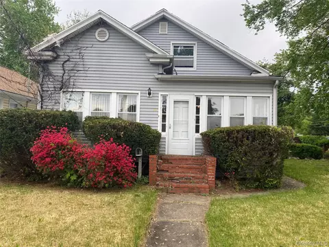 32 Rosemont Blvd, Greenburgh, NY 10607