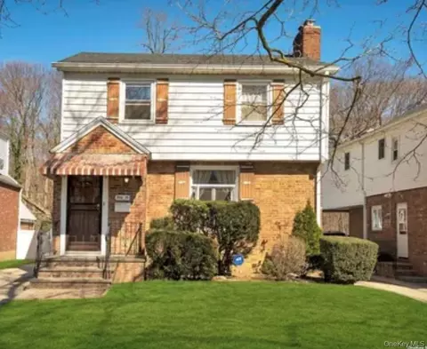 20619 Richland Ave, New York, NY 11364
