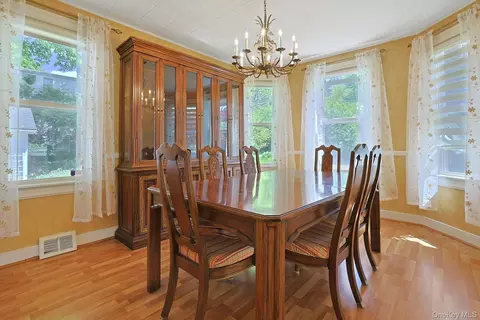 Dining - 130 Madison Ave, Mount Pleasant, NY 10595 photo 2 of 4
