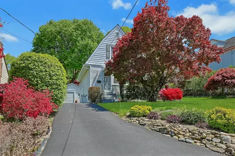 Exterior - 130 Madison Ave, Mount Pleasant, NY 10595 photo 2 of 7