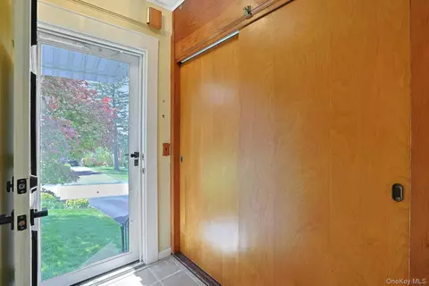 Entry Way - 130 Madison Ave, Mount Pleasant, NY 10595 photo 1 of 2