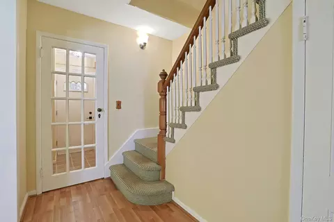 Entry Way - 130 Madison Ave, Mount Pleasant, NY 10595 photo 2 of 2