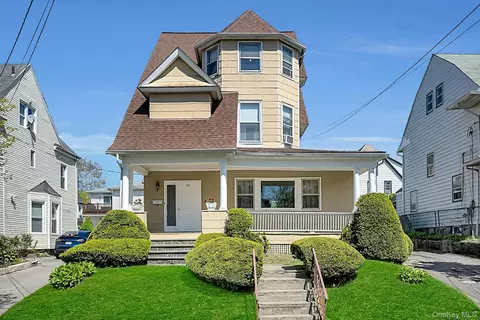 321 Rich Ave, Mount Vernon, NY 10552