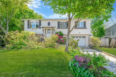 114 Liberty Ave, Selden, NY 11784