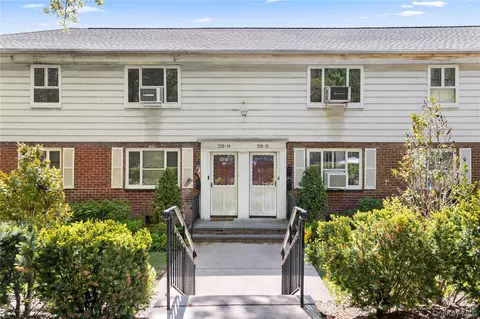 228-14 Stronghurst Ave #UPPER, New York, NY 11427