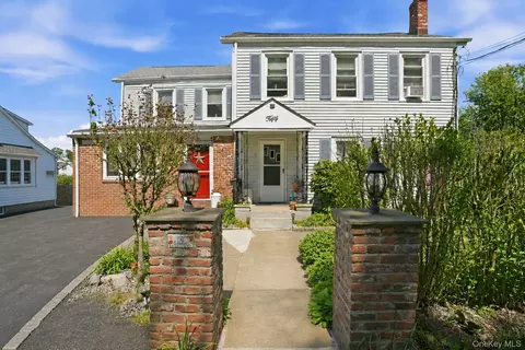 50 Sunset Rd, Cortlandt, NY 10548