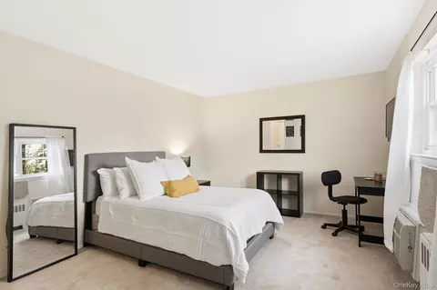 Bedroom - 1879 Crompond Rd #C10, Peekskill, NY 10566 photo 1 of 3