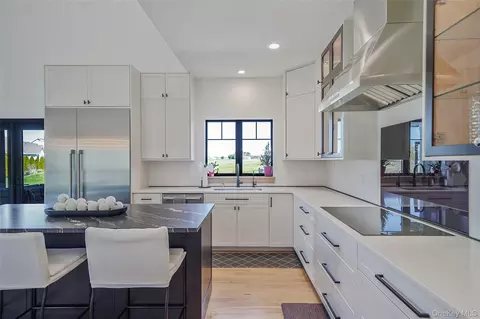 Kitchen - 52 Tyler Dr, Riverhead, NY 11901 photo 4 of 4