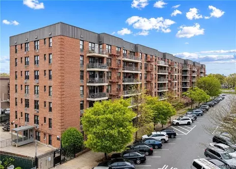2800 Coyle St #322, Brooklyn, NY 11235