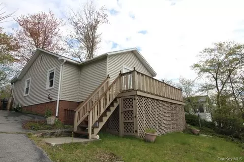 5 Chestnut W, Mamakating, NY 12790