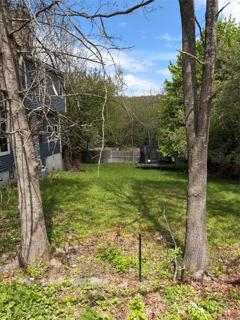Exterior - 10 Willard Pl, Monroe, NY 10950 photo 3 of 4