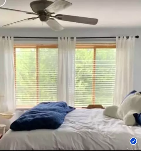Bedroom - 10 Willard Pl, Monroe, NY 10950 photo 3 of 3