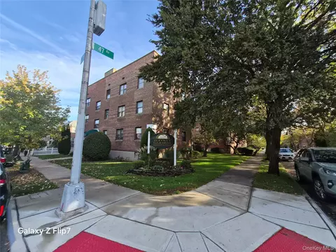 215-09 47th Ave #2C, Bayside, NY 11361