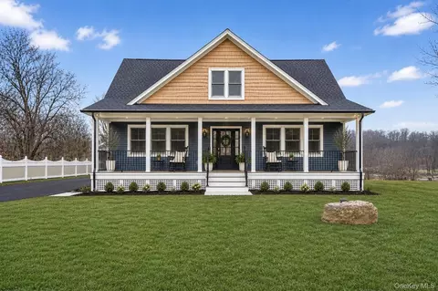 3 Little York Rd, Warwick, NY 10990