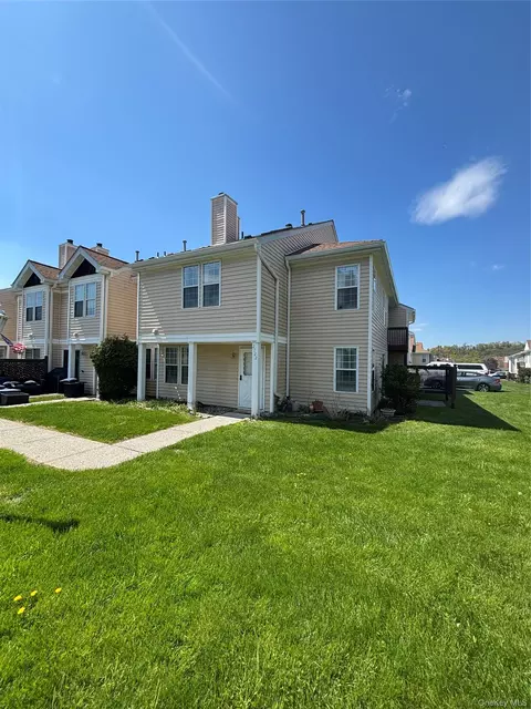 2722 Whispering Hls, Chester, NY 10918