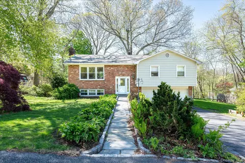 6 Amawalk Ave, Amawalk, NY 10501