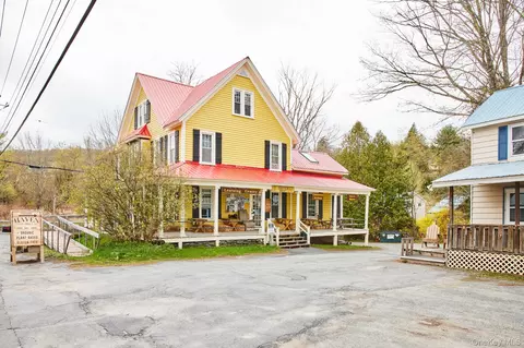 104-108 Main St, Rockland, NY 12758