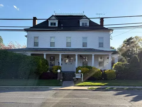 1510 Grand Ave, Baldwin, NY 11510