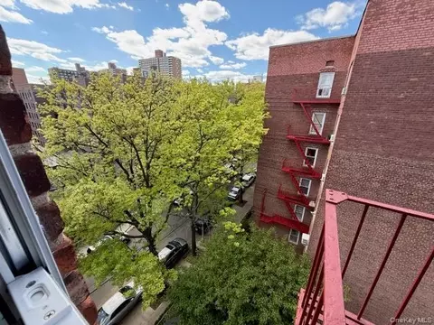 View/Area - 43-57 Union St #6H, New York, NY 11355 photo 4 of 4