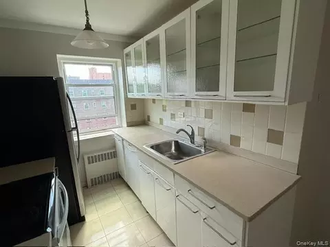 Kitchen - 43-57 Union St #6H, New York, NY 11355 photo 1 of 2