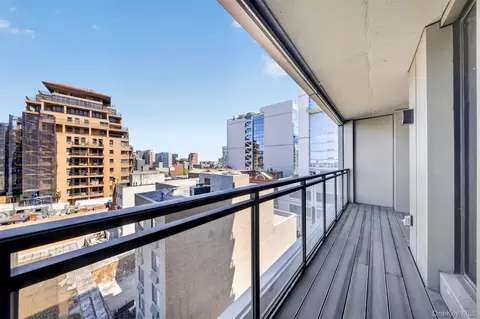 Exterior - 133-25 37th Ave #8D, Flushing, NY 11354 photo 4 of 4