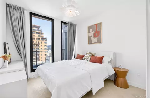 Bedroom - 133-25 37th Ave #8D, Flushing, NY 11354 photo 2 of 6