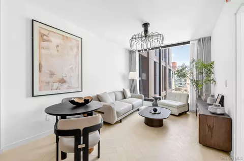 Living - 133-25 37th Ave #8D, Flushing, NY 11354 photo 1 of 4