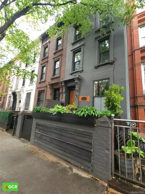 345 Quincy St #A, Brooklyn, NY 11216