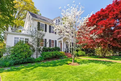 36 Intervale Pl, Rye, NY 10580