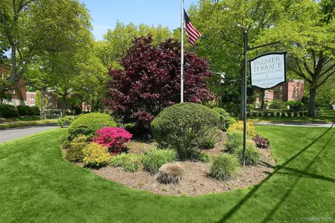 324 Palmer Ter #1A, Mamaroneck, NY 10543