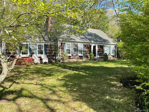 241 Tyler Ave, Miller Place, NY 11764